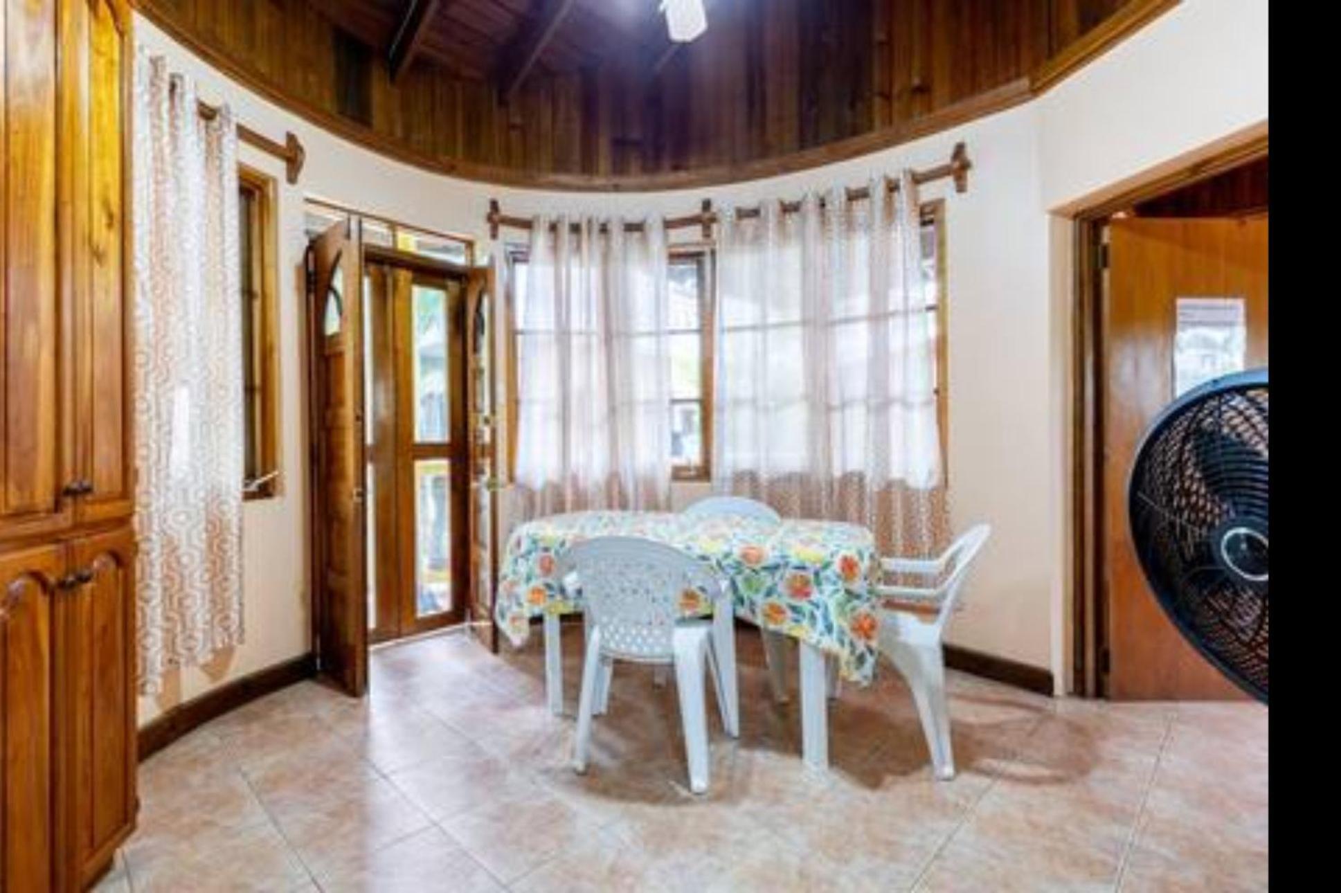 R&V Villa Negril Kültér fotó